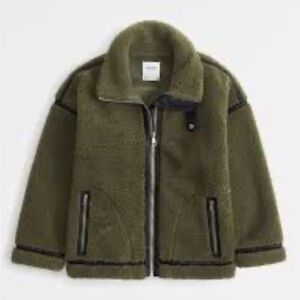 New Abercrombie contrast trimmed aviator Sherpa jacket XS